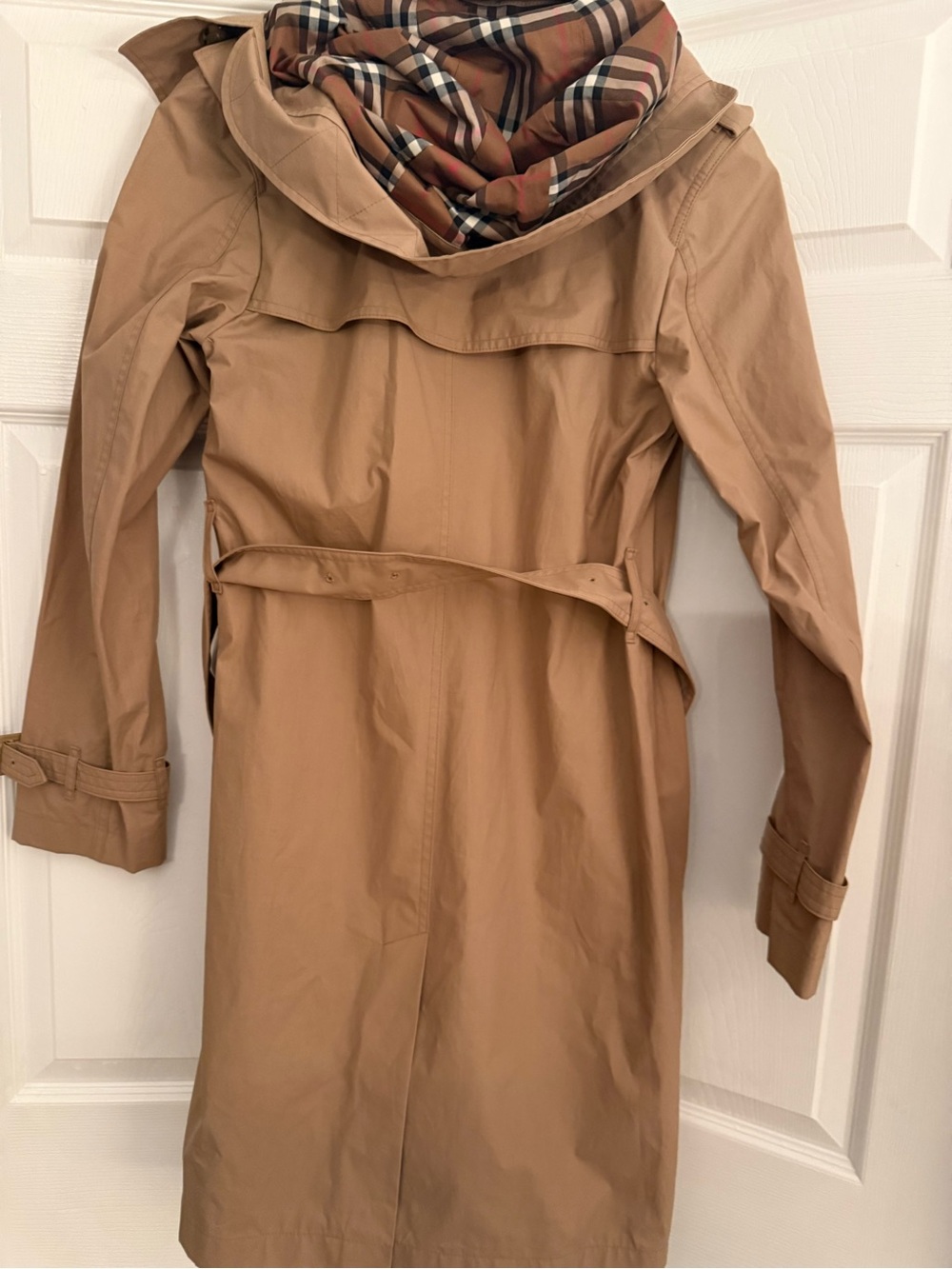 Burberry Double-Breasted Camel Trench Coat - Picture 6 of 12